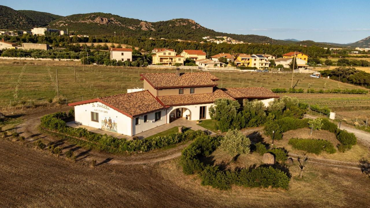 Agriturismo Sa Scalitta Carbonia Luaran gambar