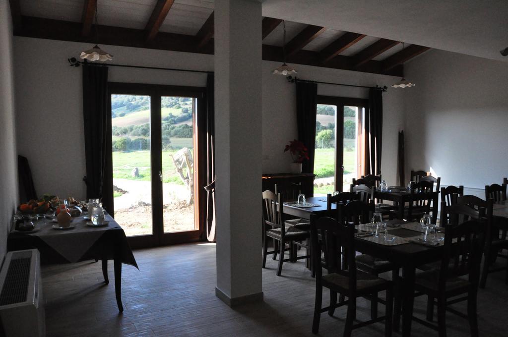Agriturismo Sa Scalitta Carbonia Luaran gambar